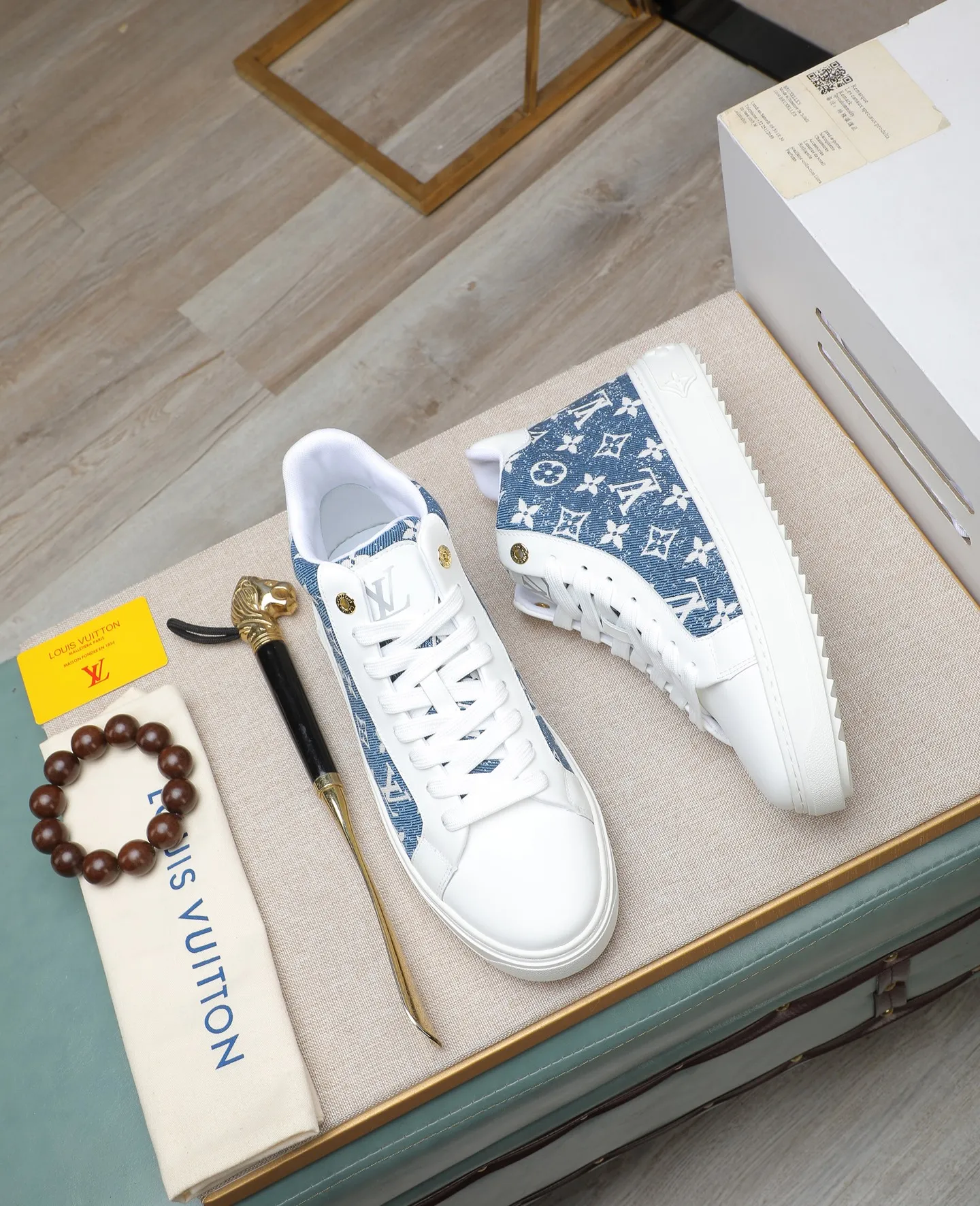 Men's shoes 💰580 📛📛【LOUIS VUITTON】Louis Vuitton official website synchronized new products 👟Milan fashion catwalk style 🇰🇾🇰🇾LV family logo, celebrity style, a must-have for fashionistas ⚠️First-layer calfskin ➕Genuine leather lining ➕Official website original version special outsole 👞Number 38-44